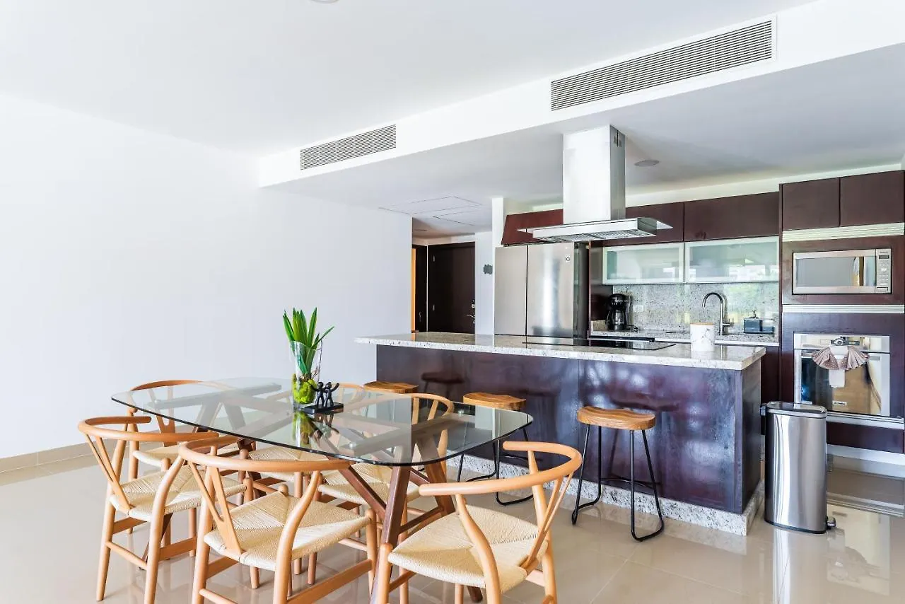 Casa Aruba 403N Apts Playa del Carmen