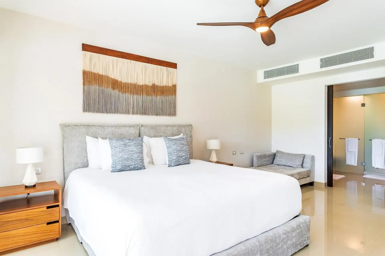 Casa Aruba 403N Apts Playa del Carmen